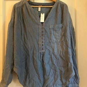 Brand new with tags Anthropologie Pilcro Chambray top